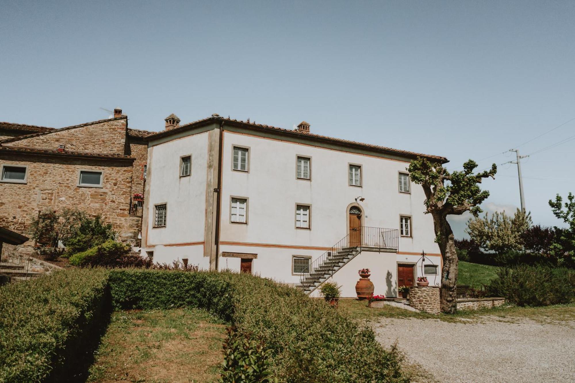 Baciano Azienda Agrituristico Venatoria Capolona Exterior foto